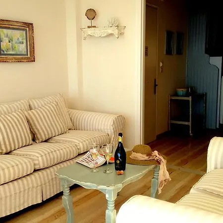 Serenity - Adults-only Barbati