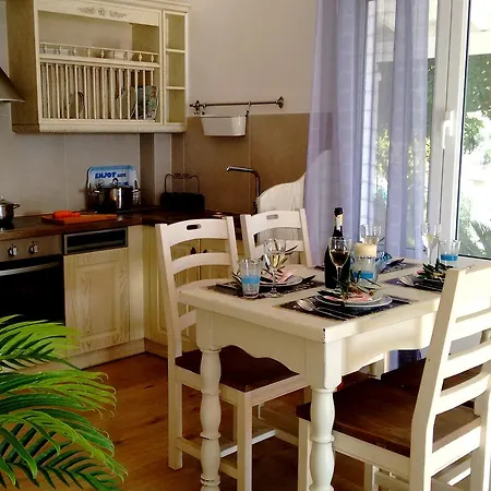 Serenity - Adults-only Apartment